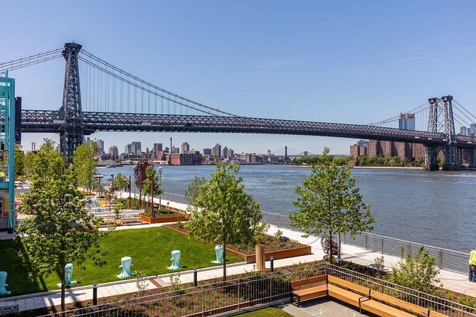 Contrasts of New York Tour: Harlem, The Bronx, Queens, and Brooklyn - Queens Boulevard and the city’s many cultures