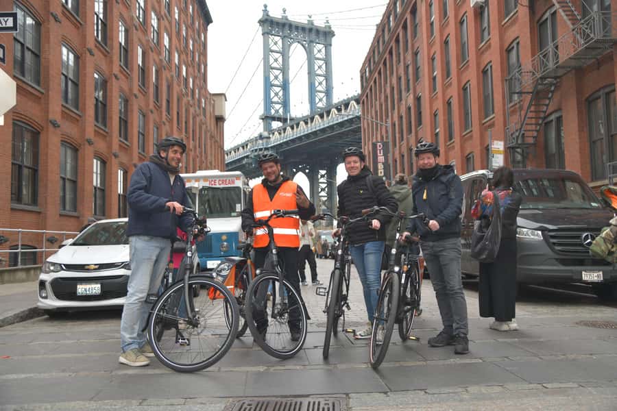 Downtown Bike Tour with Stylish Dutch Bikes or E-bikes! - Chinatown, Little Italy, and the court district