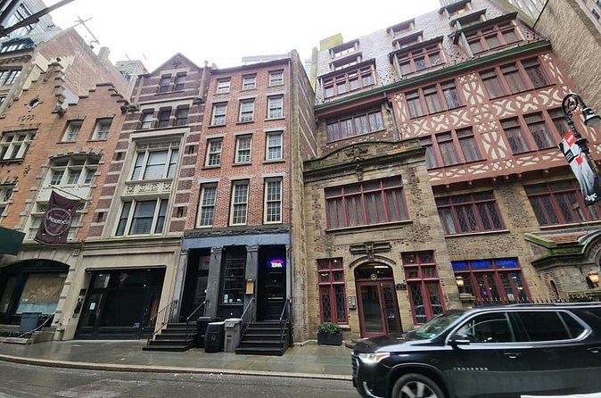 Dutch Lower Manhattan Private Walking Tour - The limits of seeing Dutch New York today