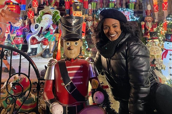 Dyker Heights Christmas Lights and NYC Skyline View Bus Tour - Why Dyker Heights is worth the trip