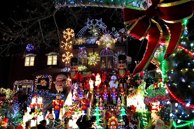 Dyker Heights Christmas Lights Express Bus from Times Square - The ride from Midtown to Brooklyn