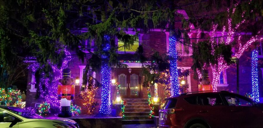 Dyker Heights Holiday Lights - The no-bathroom rule deserves serious attention