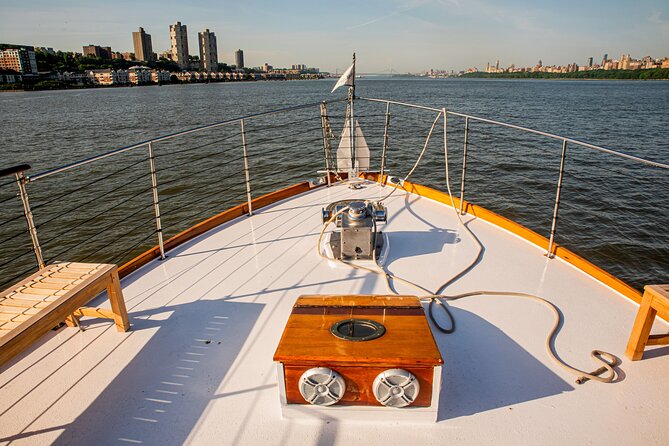 Fall Foliage Cruise on Yacht Full Moon from Chelsea Piers - Under the George Washington Bridge