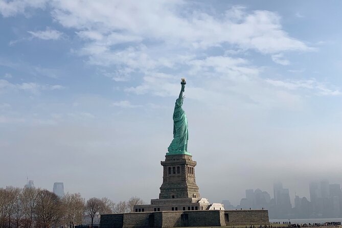 Family Friendly Statue of Liberty and Ellis Island Private Tour - Why this private family tour works well