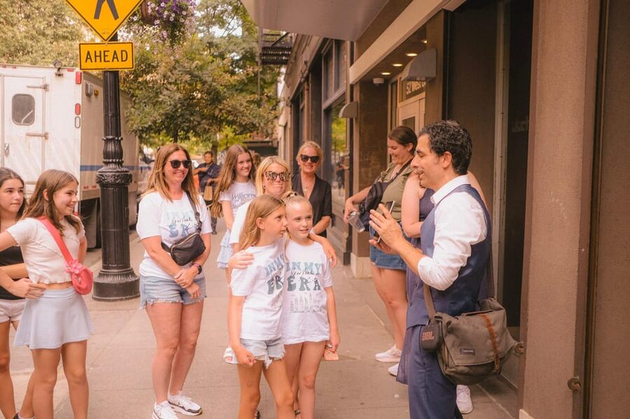 Fan Tribute: Taylor Swift in New York Walking Tour - Key details at a glance