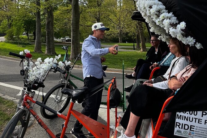 First Class Central Park Tour – Iconic Views & VIP Photo Moments - Why a pedicab works so well in Central Park