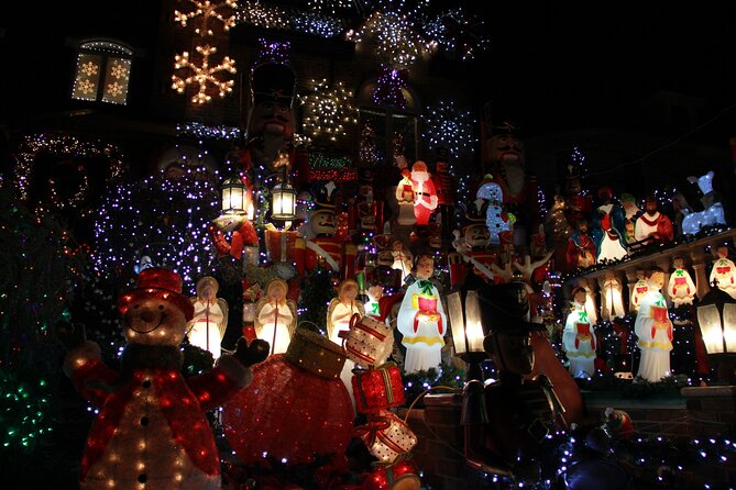 French Christmas Tour in Brooklyn - The 45-minute ride to Dyker Heights