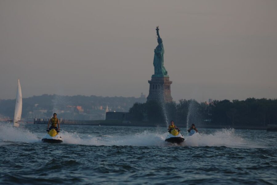 From Jersey City: Manhattan Jet Ski Tour - The check-in, gear, and safety briefing