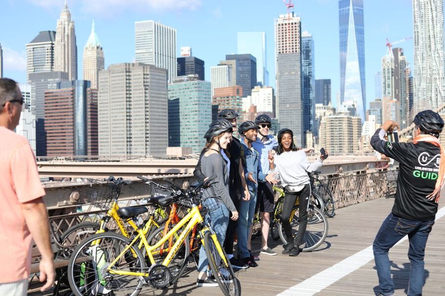 From Manhattan: 2-Hour Brooklyn Bridge Sightseeing Bike Tour - Starting at Chambers Street