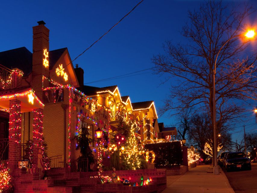From Manhattan: Dyker Heights Lights & Skyline Tour - The ride back to Midtown