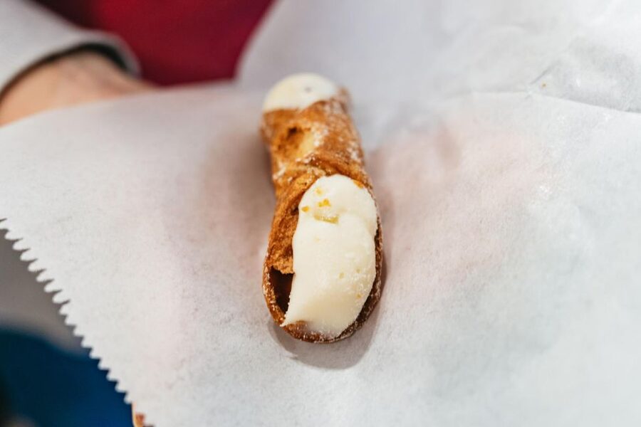 From Manhattan: Half-Day Brooklyn Food and Culture Bus Tour - Williamsburg brings pizza, cannoli, and a changing Brooklyn