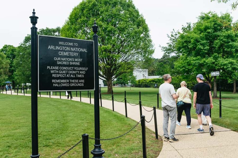 From Manhattan or New Jersey: Washington DC in a Day Tour - The White House, Ford’s Theatre, and downtown sights