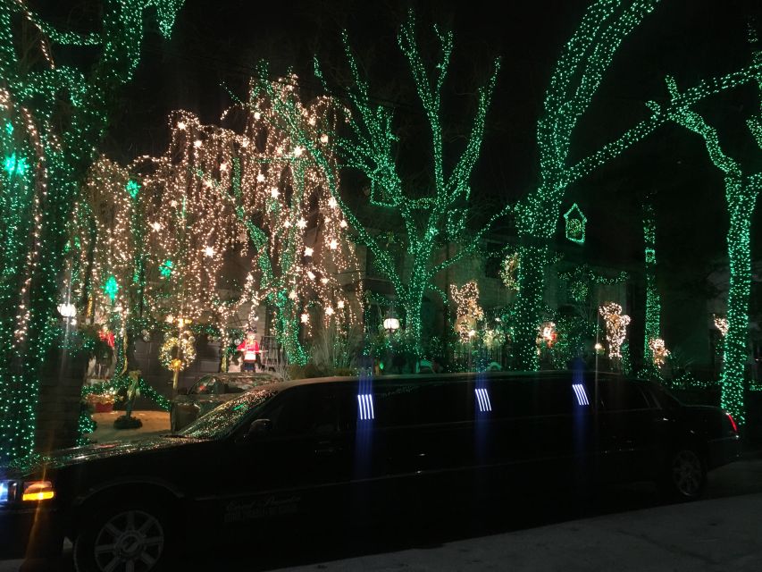 From Manhattan: Private Brooklyn Christmas Tour by Limousine - Leaving Manhattan in Your Own Limousine