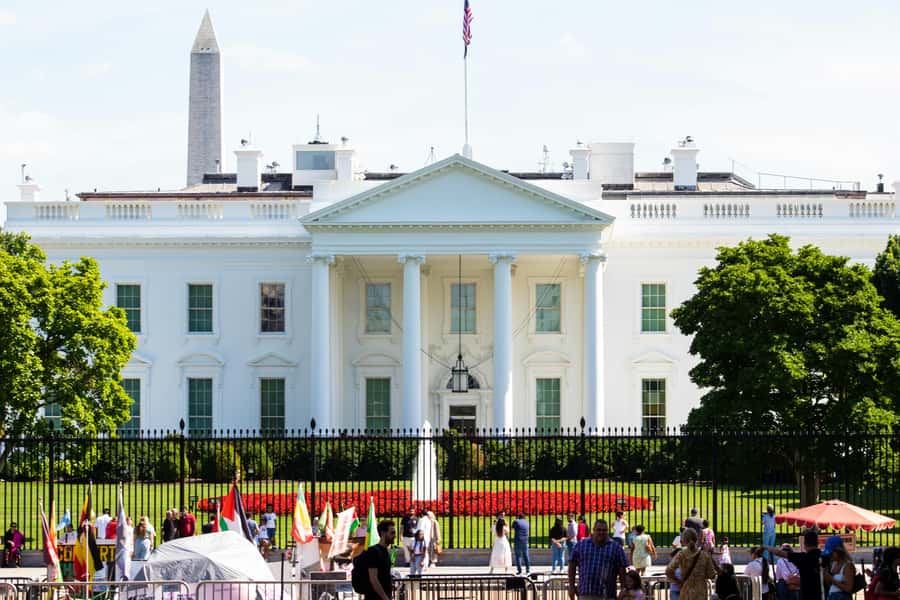 From New York City: Washington and Philadelphia 1-Day Tour - The guide can make or break the day