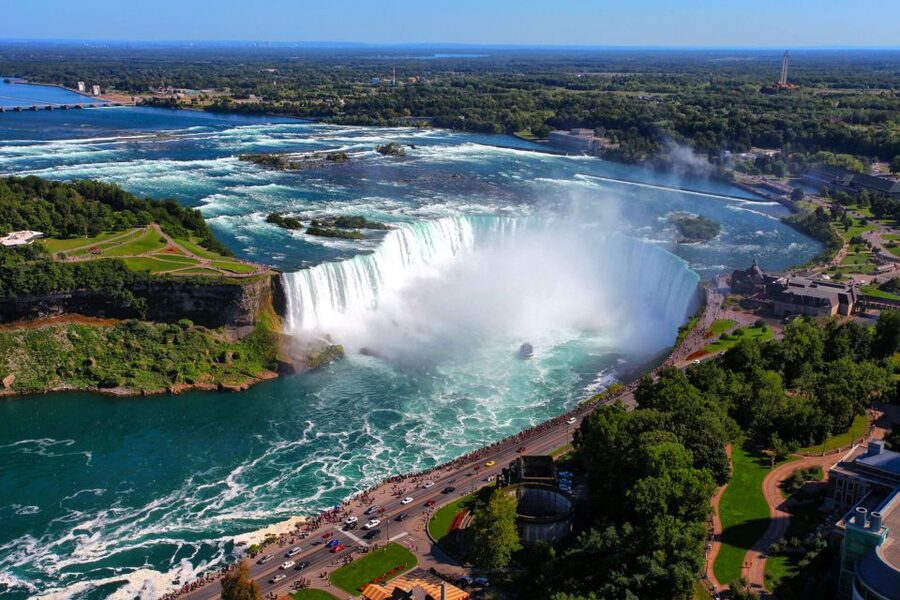 From NYC: Niagara Falls, Washington, and Philadelphia Tour - Washington DC and the monuments of national power