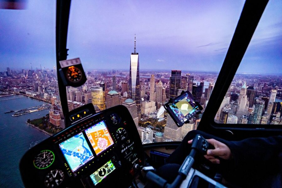 From Westchester: NYC Private Helicopter Tour for Couples - Who should book this private flight