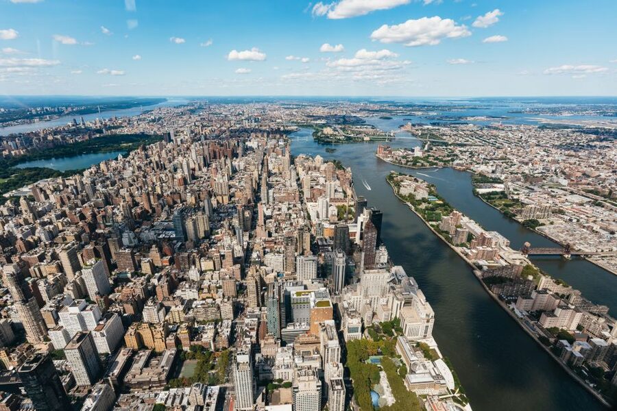 From Westchester: Private NYC Helicopter Tour for 2-6 People - Manhattan Icons from a New Angle