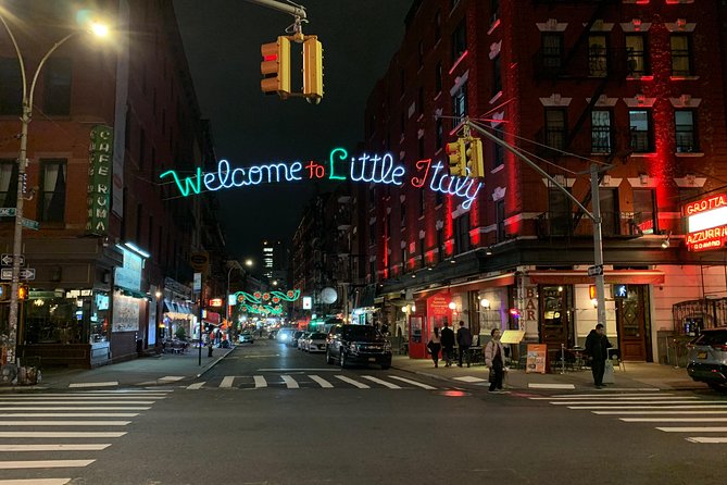 Gangsters and Ghosts Tour New York City - The West Village and its haunted old homes