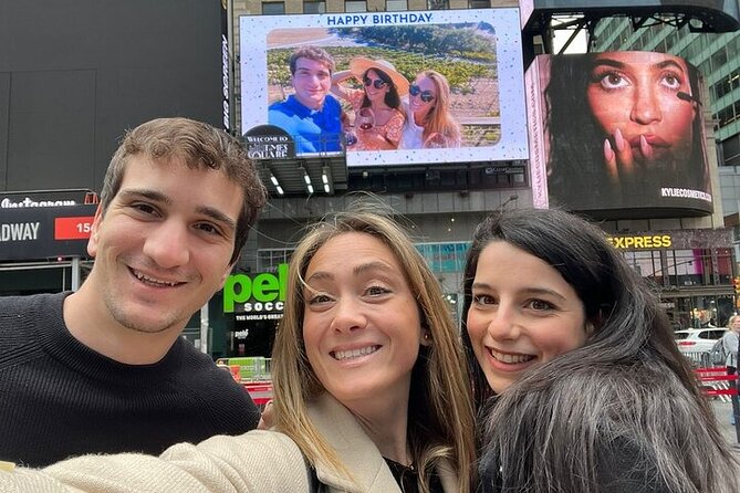 Get Your 15 Seconds of Fame on a Times Square Billboard in NYC! - Finding the screen above the Pele store
