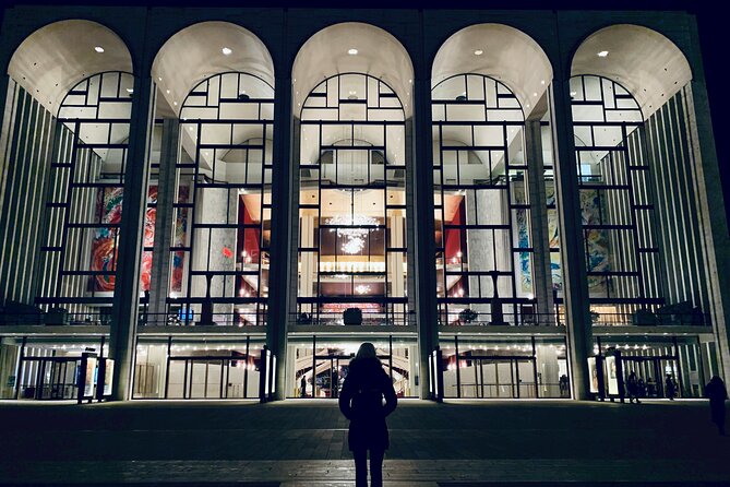 Ghostbusters Movie Locations Private Tour in New York - Walking, subway travel, and the pickup question