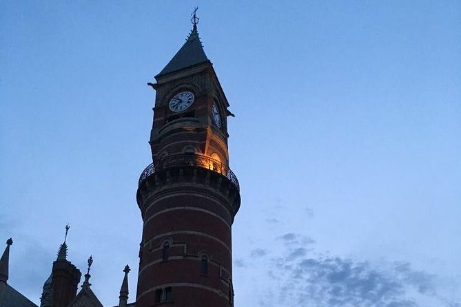 Ghosts of Greenwich Village: 2-Hour Private Walking Tour - The guides shape the whole experience
