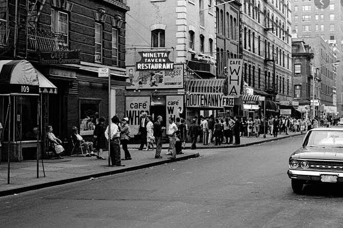Ghosts of New York Walking Tour - Barrow Street Theatre and Theodosia Burr