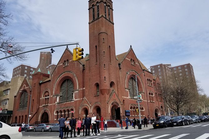 Gospel Mass + VIP Contrasts + Nocturne - Brooklyn shows sharp contrasts in a short stretch