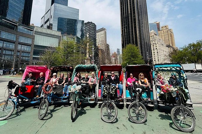 Gossip Girl Private Guided Pedicab Tour - Ladurée and Blair’s macarons