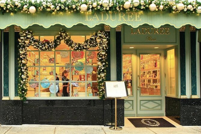 Gossip Girl Tour - Starting at The Plaza with a classic three-word clue