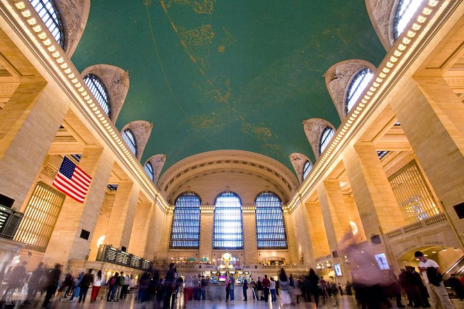Grand Central Photo Tour - Slow Shutter Speeds and the Movement of New York
