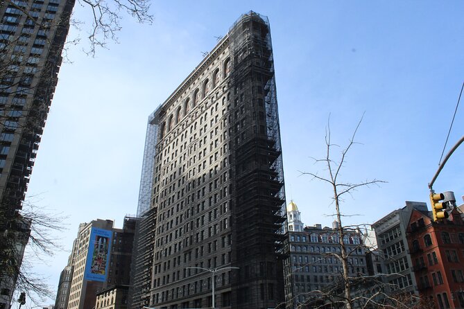 Gray Line New York Fully Guided 5 Hour Sightseeing Tour - Key points at a glance