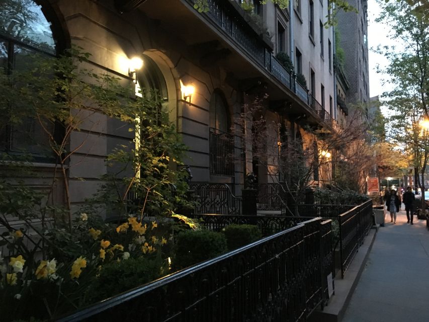 Greenwich Village Ghost Tour - The Brown Building and the Triangle Shirtwaist Factory Fire