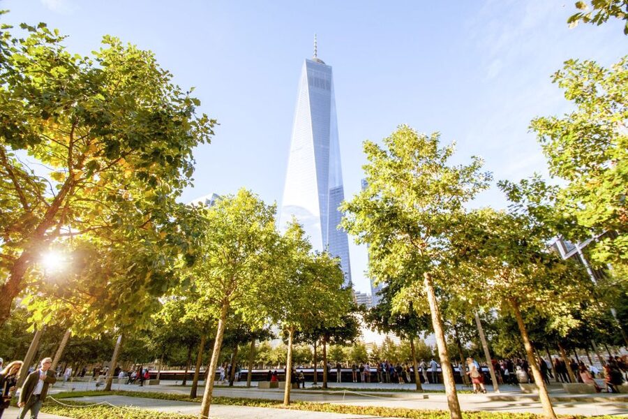 Ground Zero 9/11 Memorial Tour & Optional 9/11 Museum Ticket - Why the guide makes Ground Zero easier to understand
