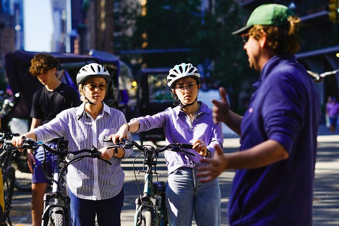 Guided Bike Tour Of Central Park - The Mall and its famous straight line