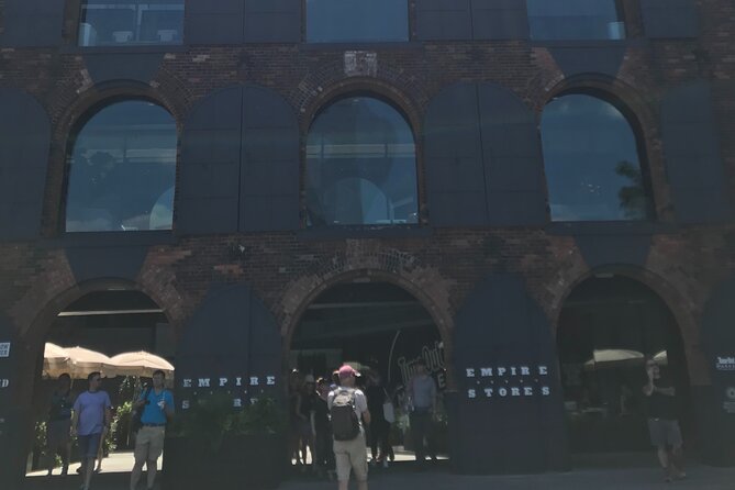 Guided tour in French of the Super Heroes - Why superheroes are a smart way to see New York