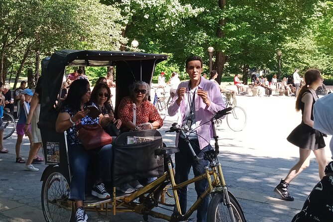Guided Tour inside Central Park with Pedicab - Key points to know