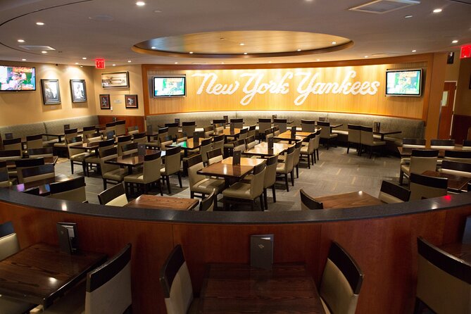 Hard Rock Cafe Yankee Stadium - Service and seating expectations