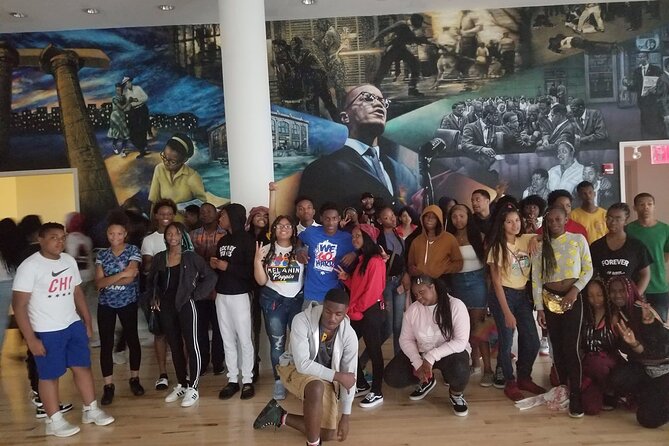 Harlem Civil Rights Multimedia Walking Tour - What the two-hour format gives you