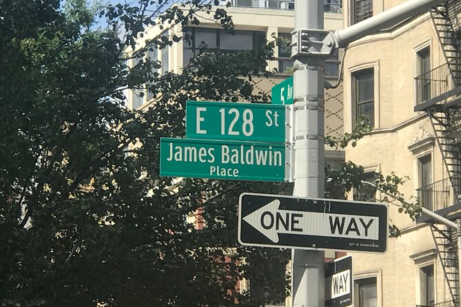 Harlem Renaissance Walking Tour with Lunch - Heat, rain, and the three-hour walking pace