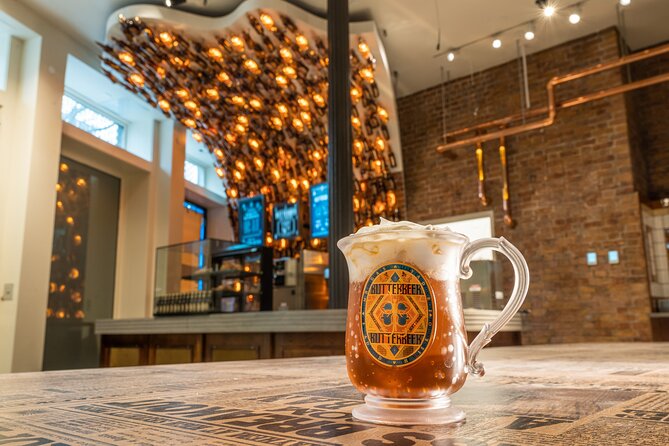 Harry Potter Shop New York - Magical Brew Bundle - Handling the voucher at the shop