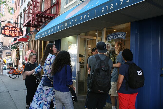 Hell's Kitchen Dessert Tour New York by Like A Local Tours - The 45-minute Hell’s Kitchen lesson