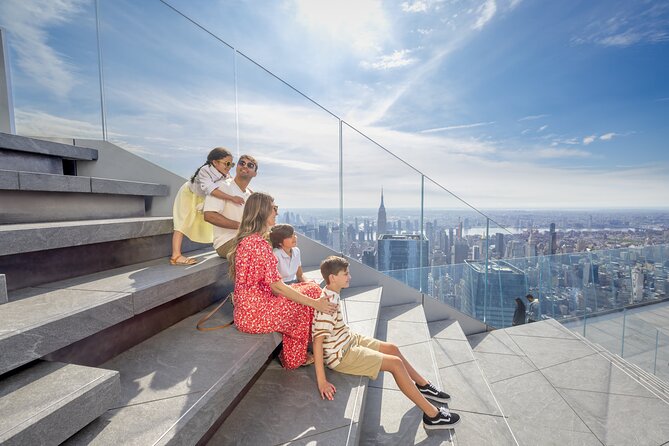 High Line, Chelsea and Hudson Yards Tour with Edge Entry Option - Hudson Yards and the end of the walk