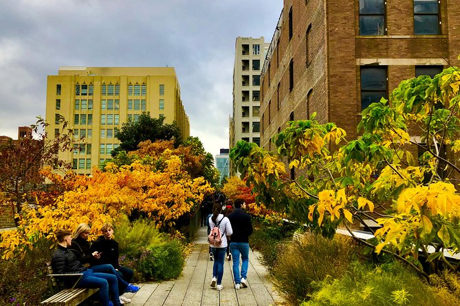 High Line, Greenwich Village Food, and Historical Downtown Tour - Lower Manhattan connects old New York with new New York