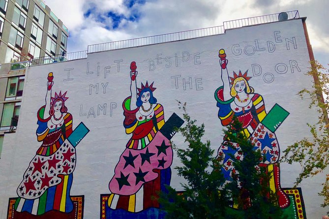 High Line, Greenwich Village Food, and Historical Downtown Tour - How the small group changes the experience