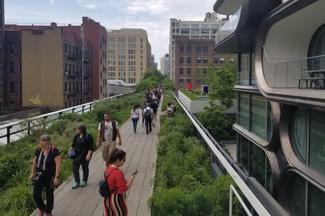 High Line & Hudson Yards Small Group Walking Tour - Ending near Chelsea Market and the Whitney