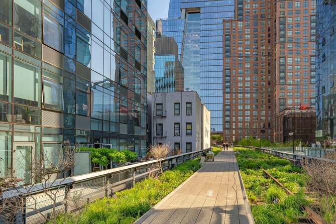 High Line Park and Greenwich Village Food Tour - Starting above the streets on the High Line