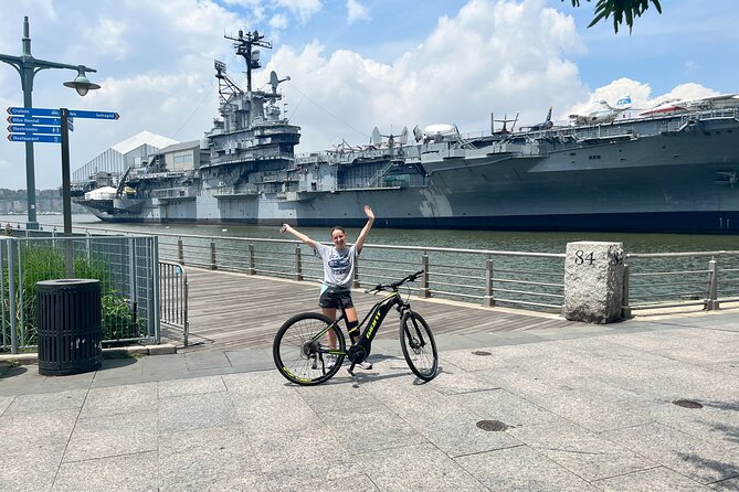 Hudson River Park Bicycle Rental - Hudson River Park, Hudson Yards, and Chelsea