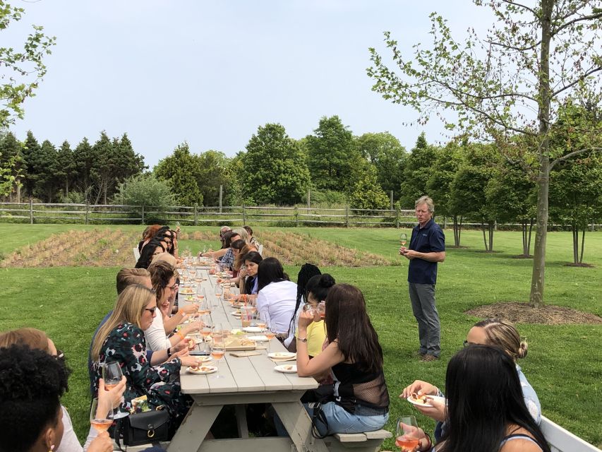Hudson Valley Wine Tour: NY's only sommelier-guided tour! - Why the sommelier guide changes the day