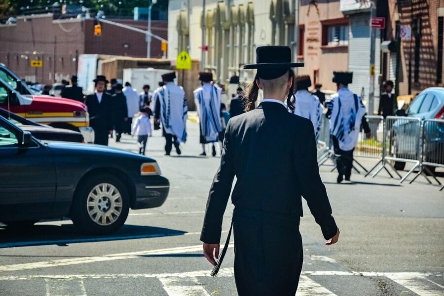 Jewish History of NYC Private Tour with Transfers - Two hours on foot or 3.5 hours with transfers
