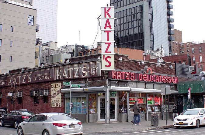 Lower East Side Bagel Tour - Economy Candy, markets, and the changing neighborhood